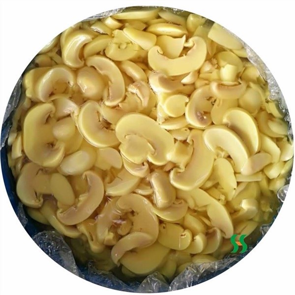 브라질에 소금물에 슬라이스 프리미엄 버섯